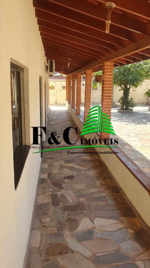 Chácara à venda com 5 quartos, 1000m² - Foto 4