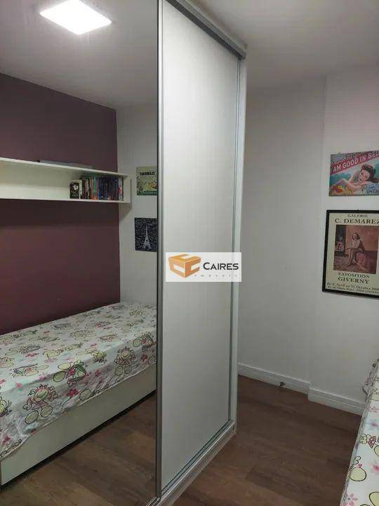 Apartamento à venda com 3 quartos, 113m² - Foto 2