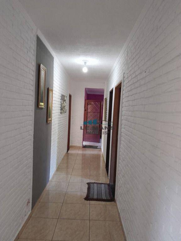 Chácara à venda com 3 quartos, 150m² - Foto 12