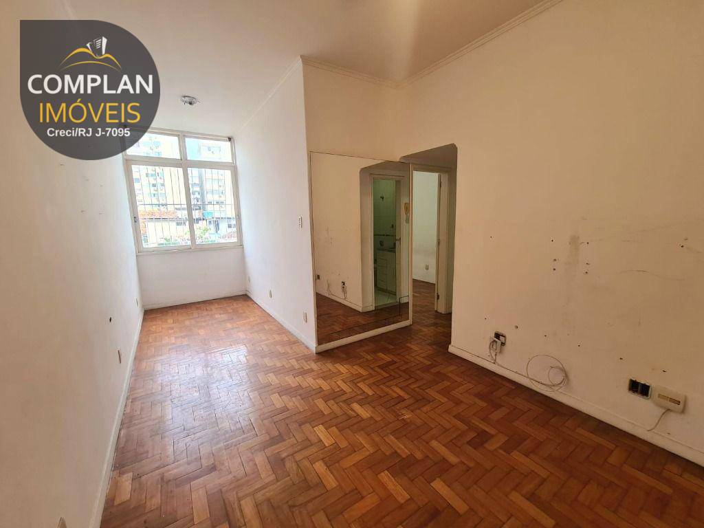 Apartamento à venda com 1 quarto, 50m² - Foto 4