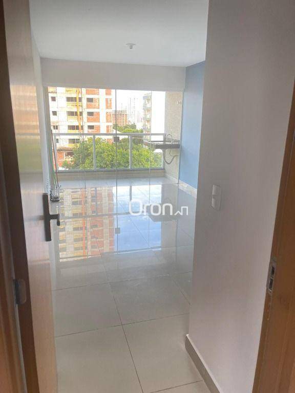 Apartamento à venda com 2 quartos, 62m² - Foto 2