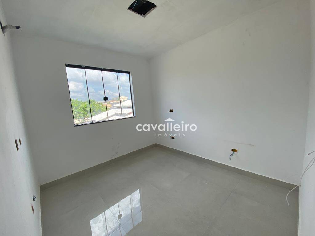 Casa à venda com 3 quartos, 122m² - Foto 13