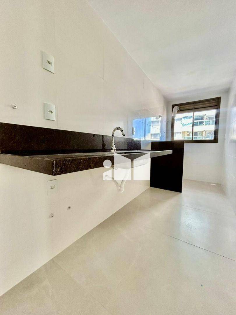 Apartamento à venda com 2 quartos, 80m² - Foto 9