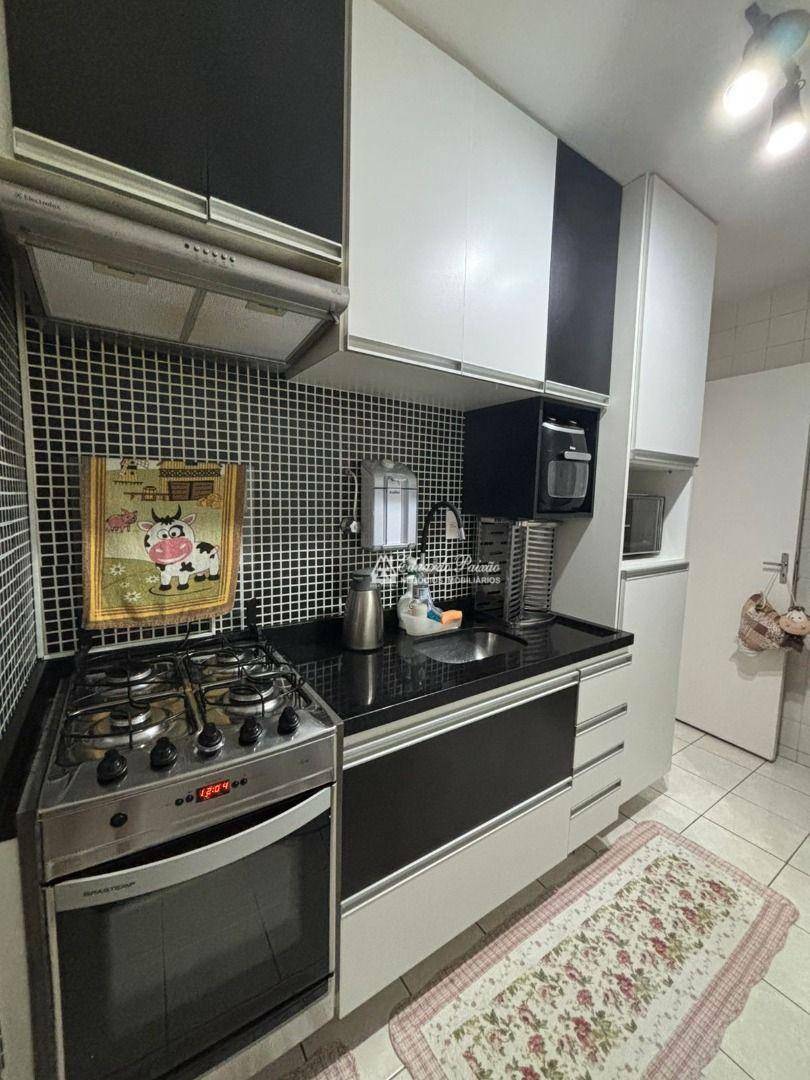 Apartamento à venda com 2 quartos, 58m² - Foto 3