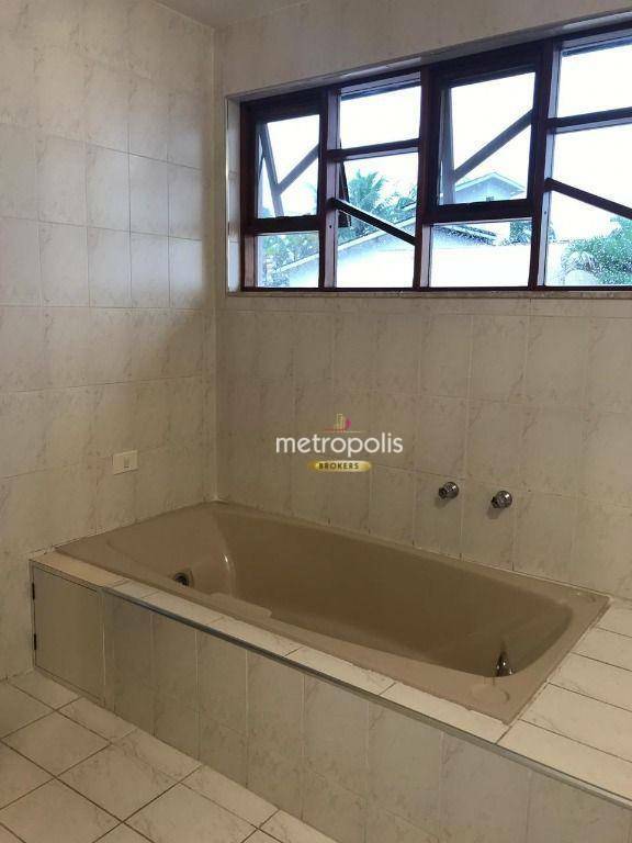 Sobrado à venda e aluguel com 4 quartos, 613m² - Foto 37