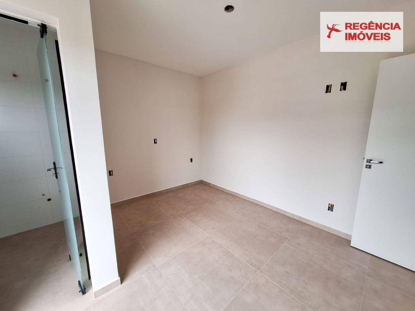 Casa à venda com 2 quartos, 82m² - Foto 6