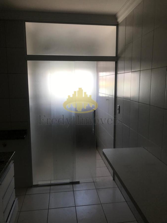 Apartamento à venda com 2 quartos, 62m² - Foto 20