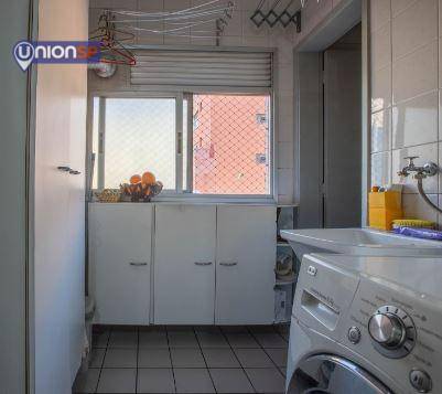 Apartamento à venda com 3 quartos, 76m² - Foto 12