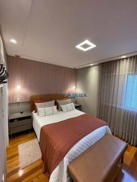 Apartamento à venda com 3 quartos, 197m² - Foto 4