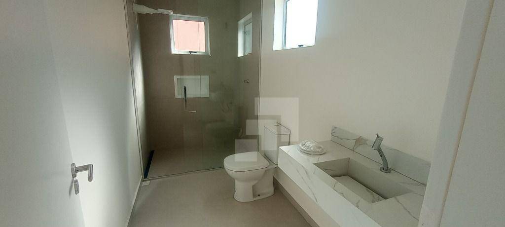 Casa à venda e aluguel com 2 quartos, 120m² - Foto 13