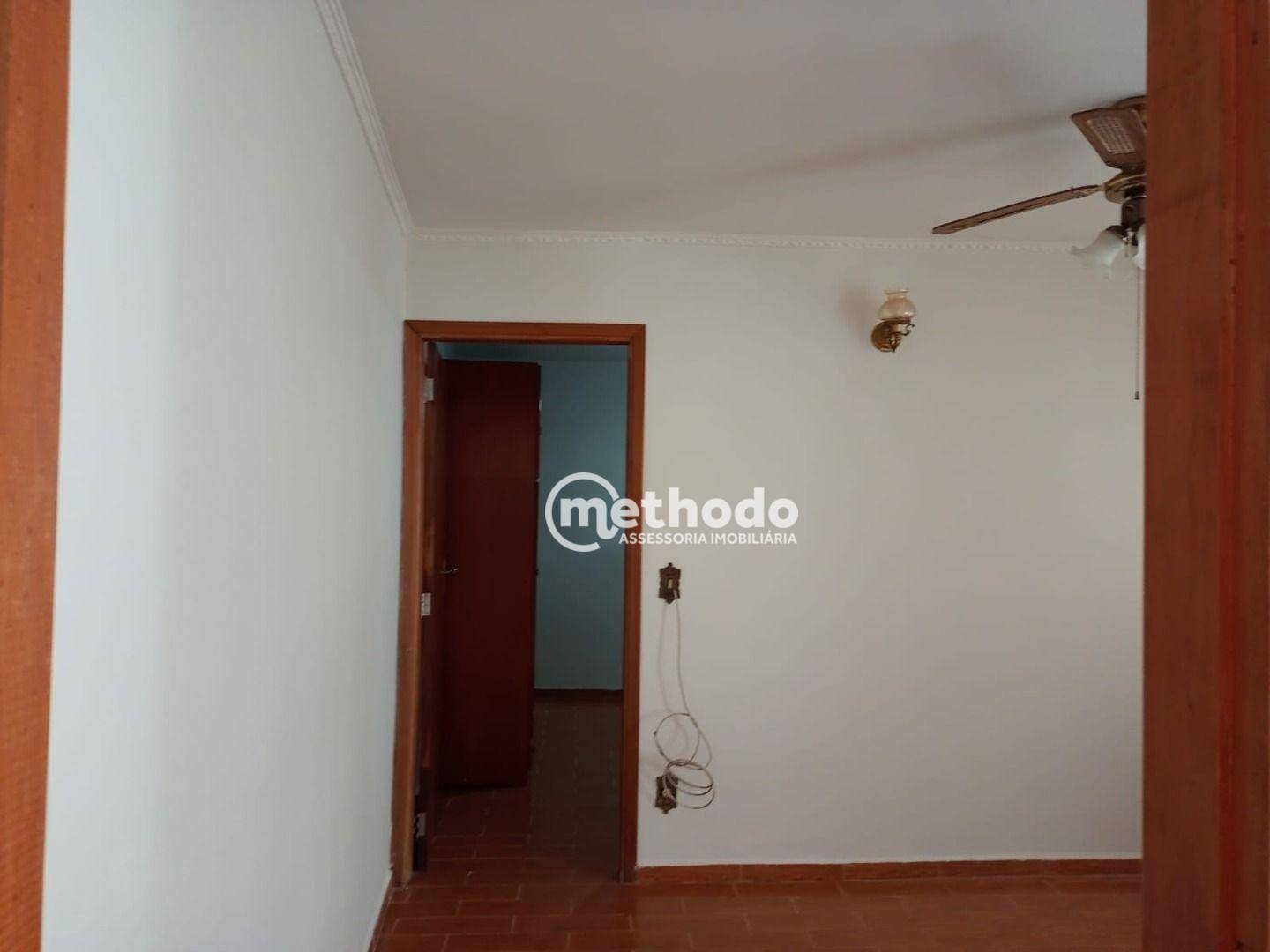 Casa para alugar com 3 quartos, 212m² - Foto 19