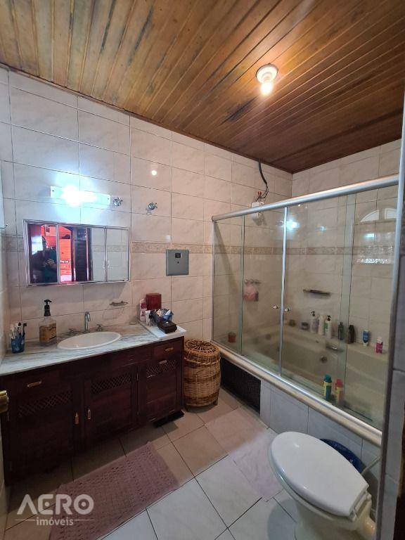 Chácara à venda com 3 quartos, 300m² - Foto 31