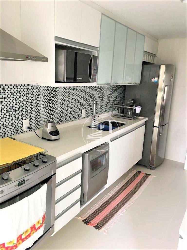 Apartamento à venda com 3 quartos, 140m² - Foto 12