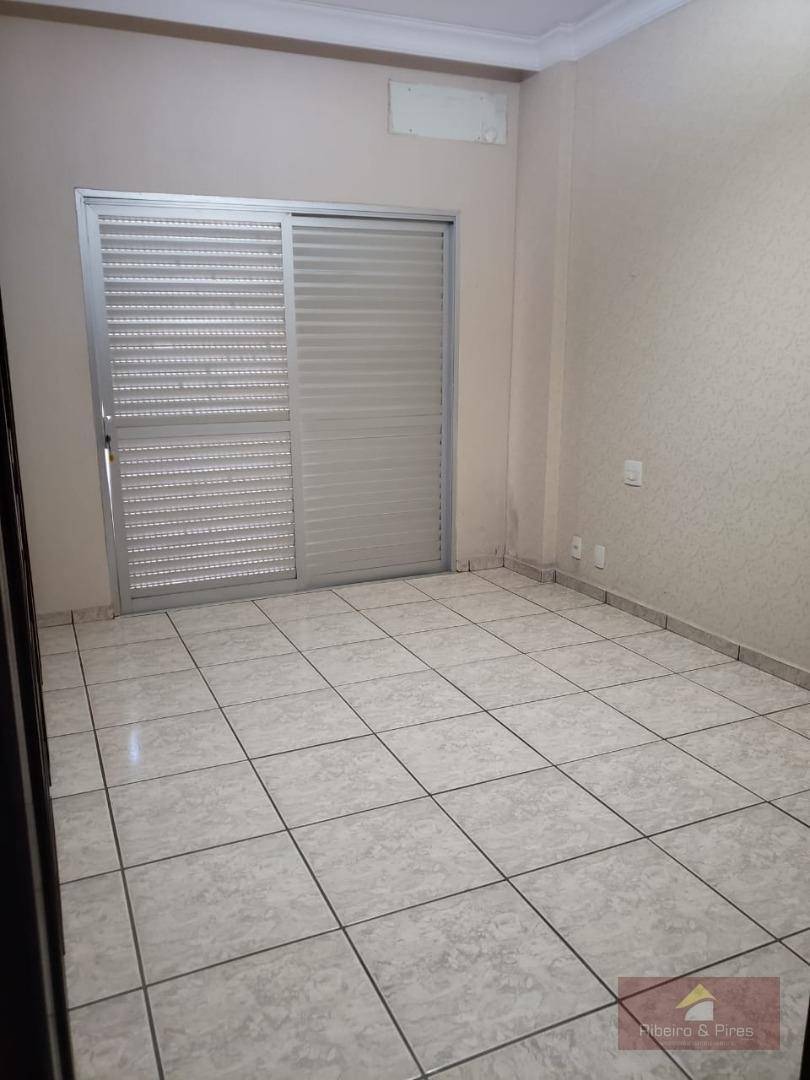 Apartamento à venda com 3 quartos, 162m² - Foto 21