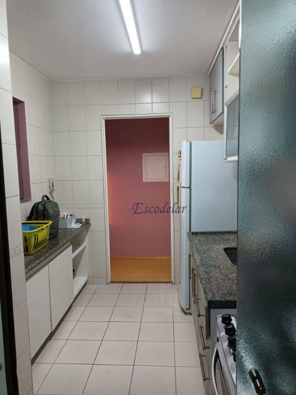 Apartamento à venda com 3 quartos, 79m² - Foto 18