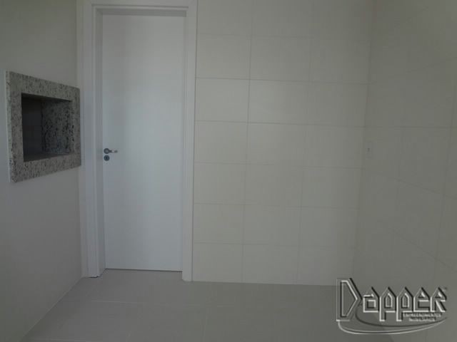 Apartamento à venda com 3 quartos, 193m² - Foto 7