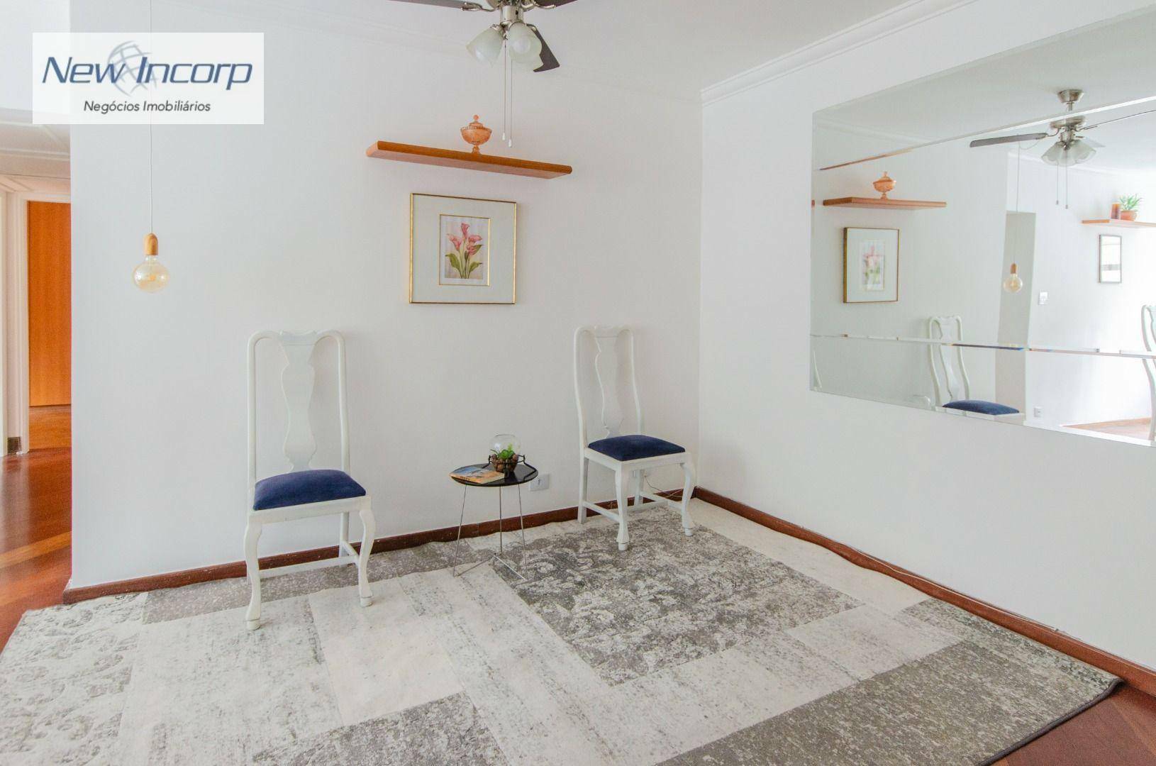 Apartamento para alugar com 3 quartos, 120m² - Foto 1