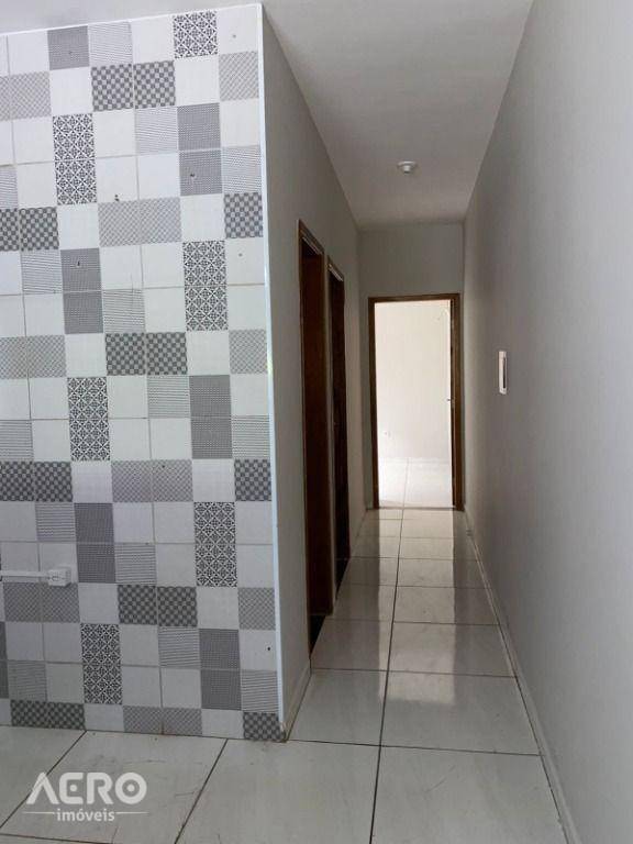 Casa para alugar com 2 quartos, 120m² - Foto 8