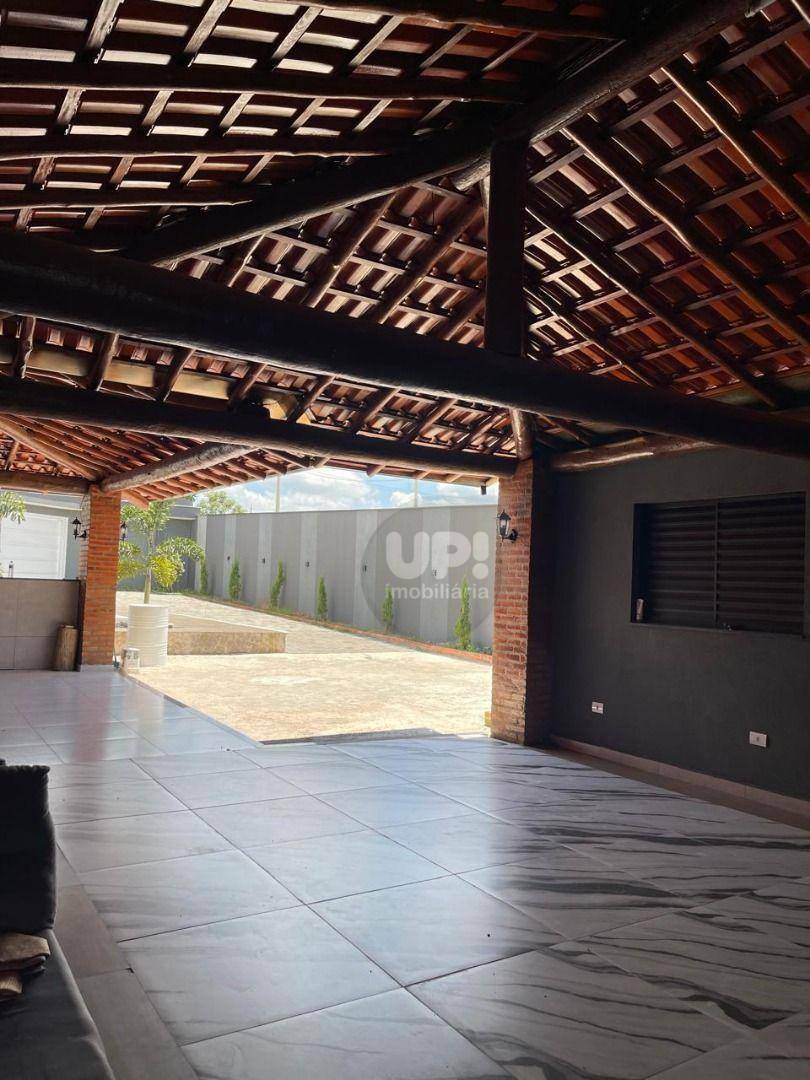 Chácara à venda com 2 quartos, 100m² - Foto 35