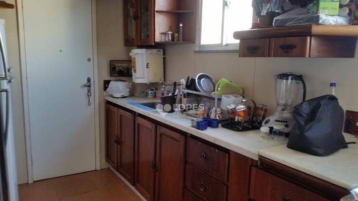 Apartamento à venda com 3 quartos, 99m² - Foto 12