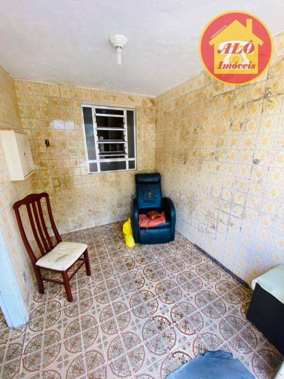 Casa à venda com 3 quartos, 80m² - Foto 15