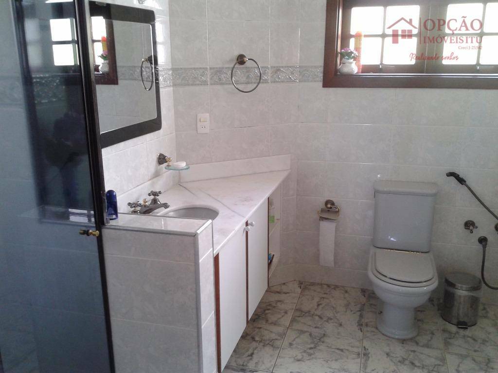 Casa de Condomínio à venda com 3 quartos, 330m² - Foto 17