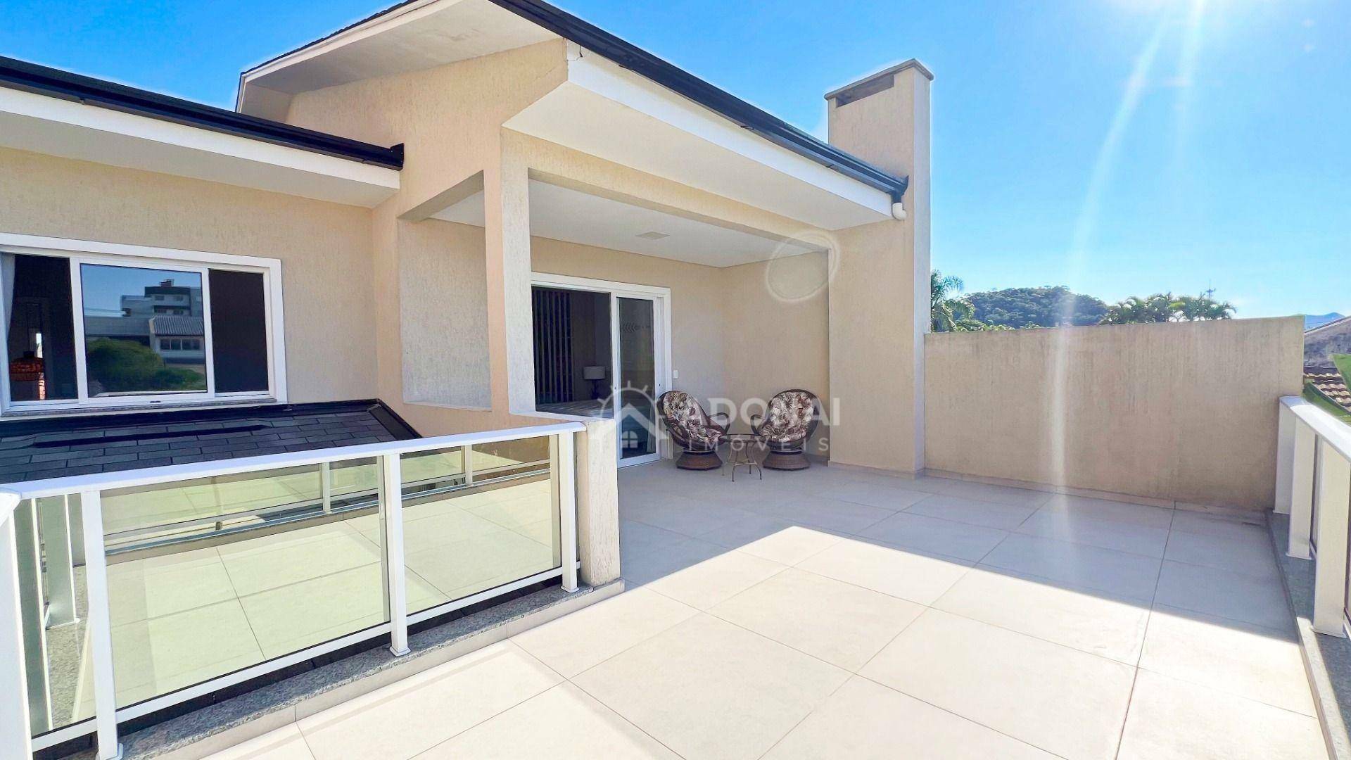 Casa à venda com 6 quartos, 300m² - Foto 52