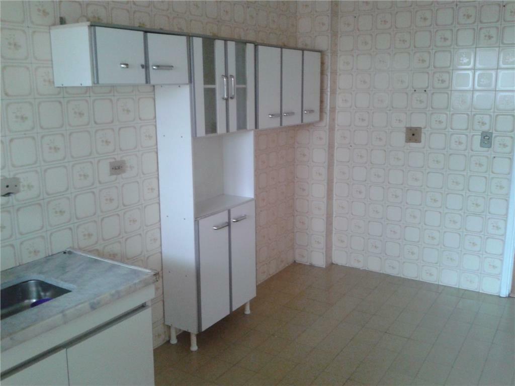 Apartamento para alugar com 2 quartos, 70m² - Foto 3