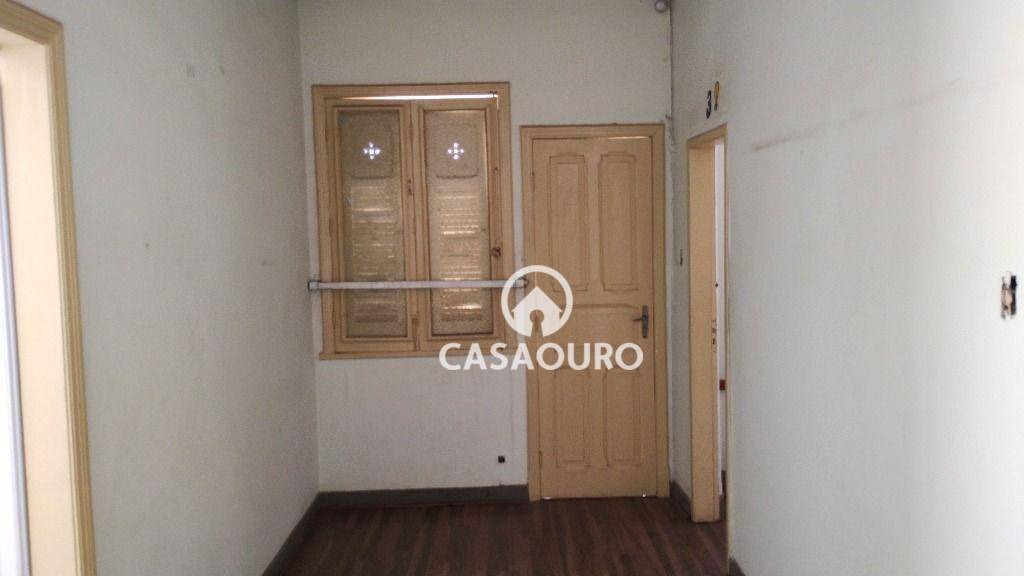 Casa à venda com 10 quartos, 334m² - Foto 21