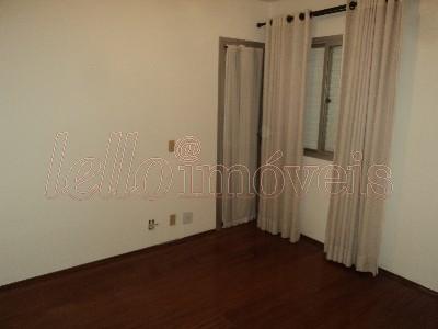 Apartamento para alugar com 3 quartos, 180m² - Foto 6