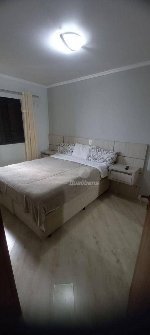 Apartamento à venda com 2 quartos, 70m² - Foto 17