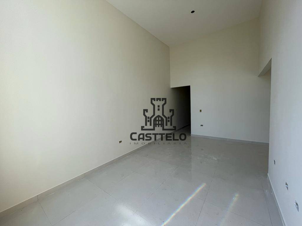 Casa à venda com 3 quartos, 95m² - Foto 3