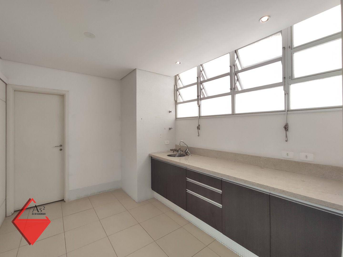 Apartamento à venda com 3 quartos, 222m² - Foto 39