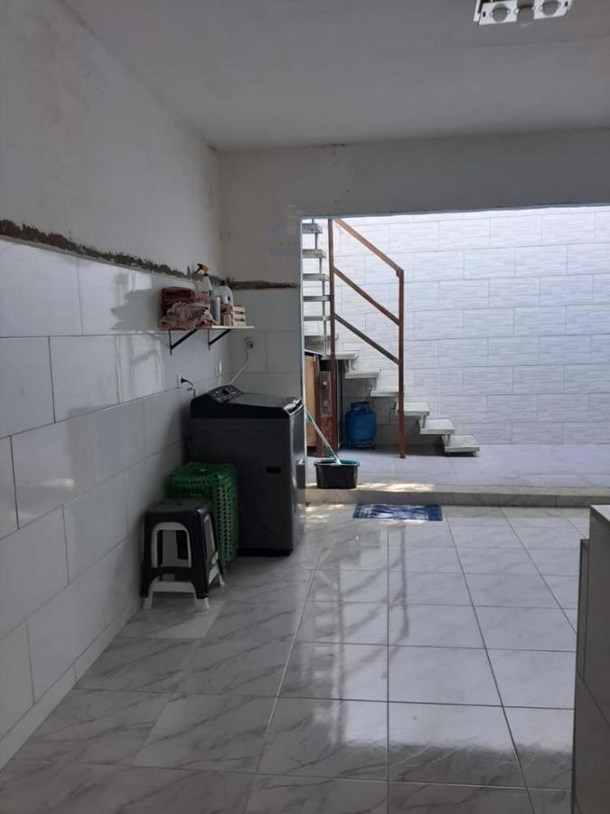 Sobrado à venda com 2 quartos, 180m² - Foto 8