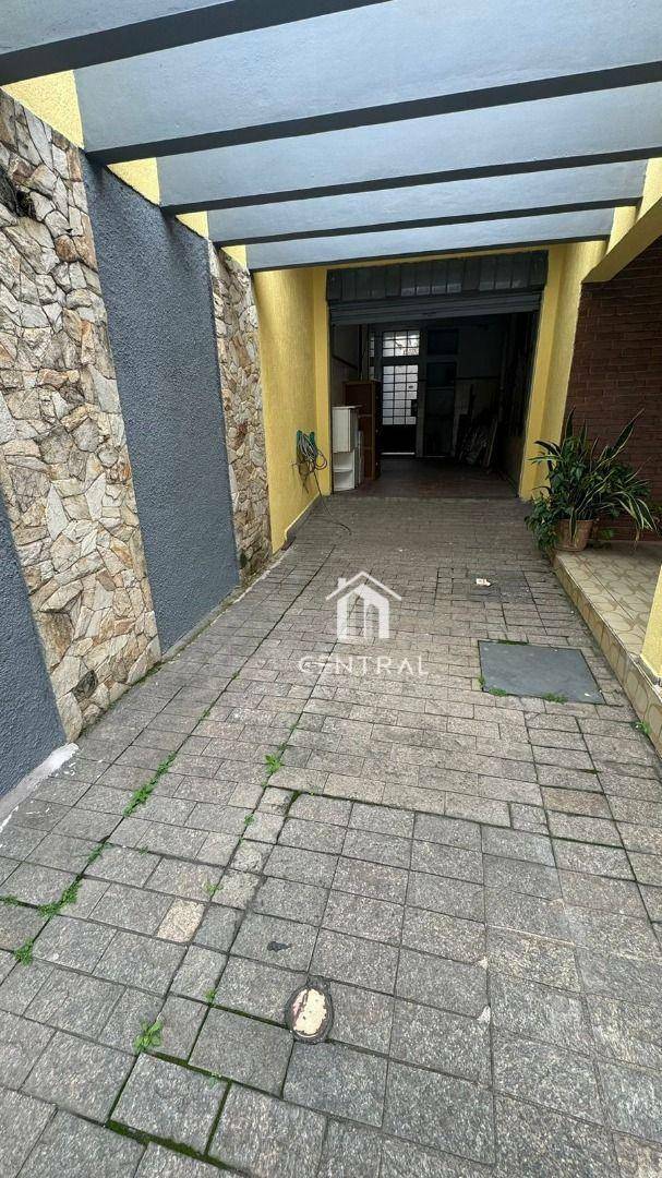 Sobrado para alugar com 4 quartos, 370m² - Foto 34