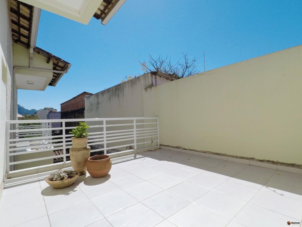 Casa de Condomínio à venda com 5 quartos, 360m² - Foto 24