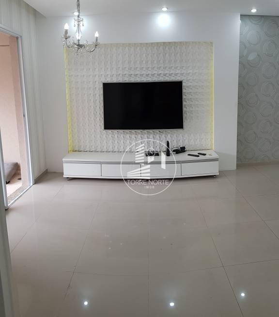 Apartamento à venda com 3 quartos, 74m² - Foto 1