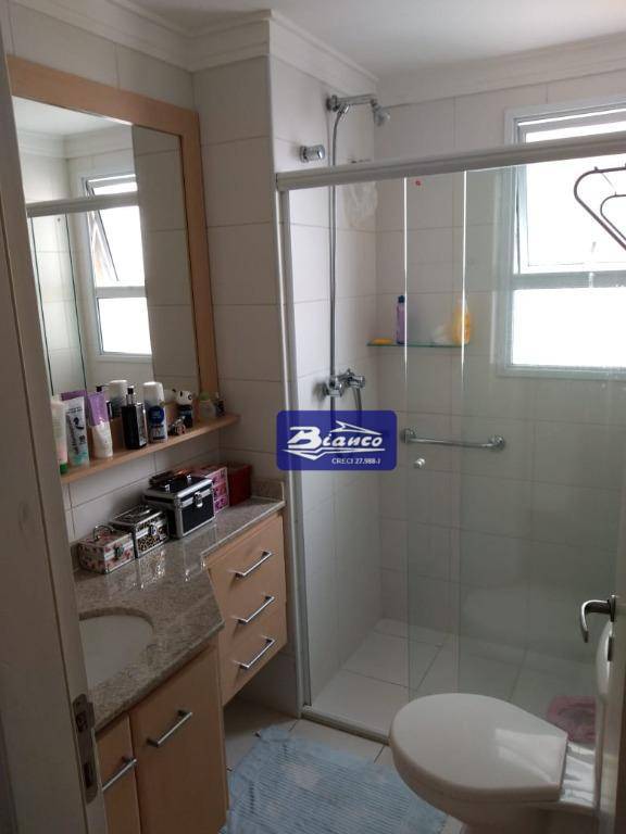 Apartamento à venda com 3 quartos, 134m² - Foto 16