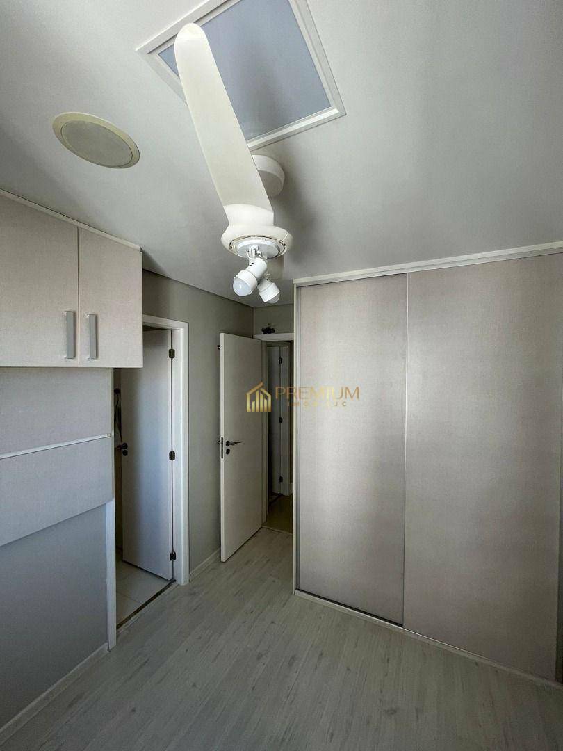 Apartamento à venda com 3 quartos, 90m² - Foto 15