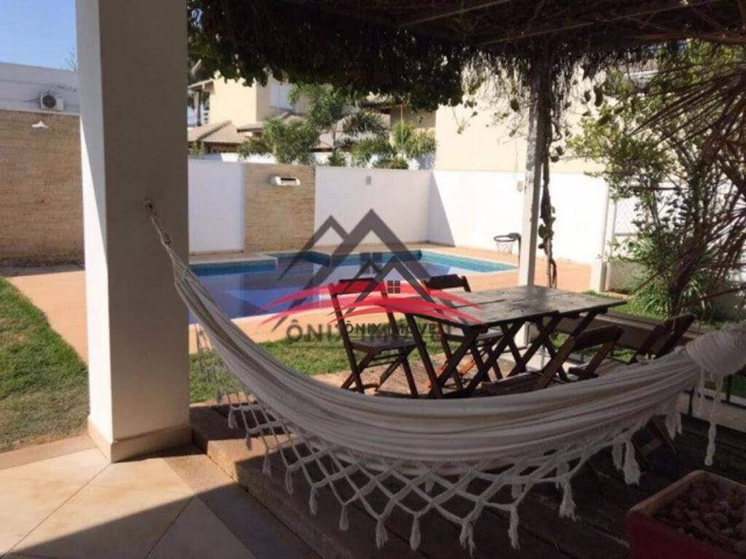 Casa de Condomínio à venda com 3 quartos, 234m² - Foto 28