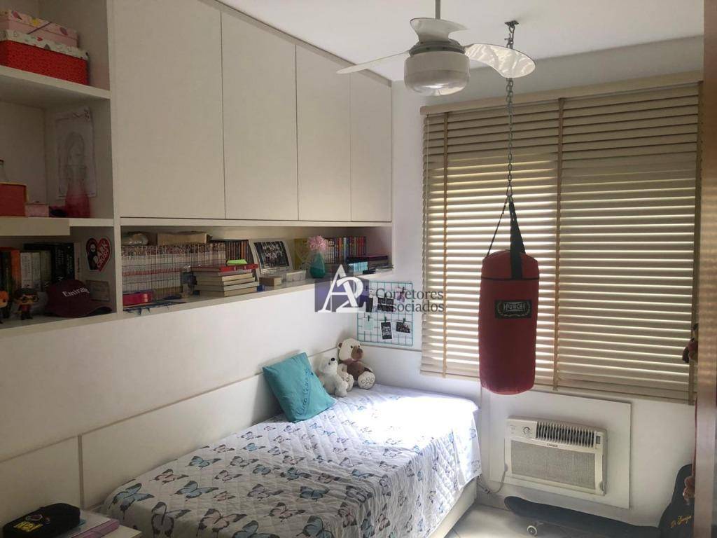 Apartamento à venda com 2 quartos, 67m² - Foto 8