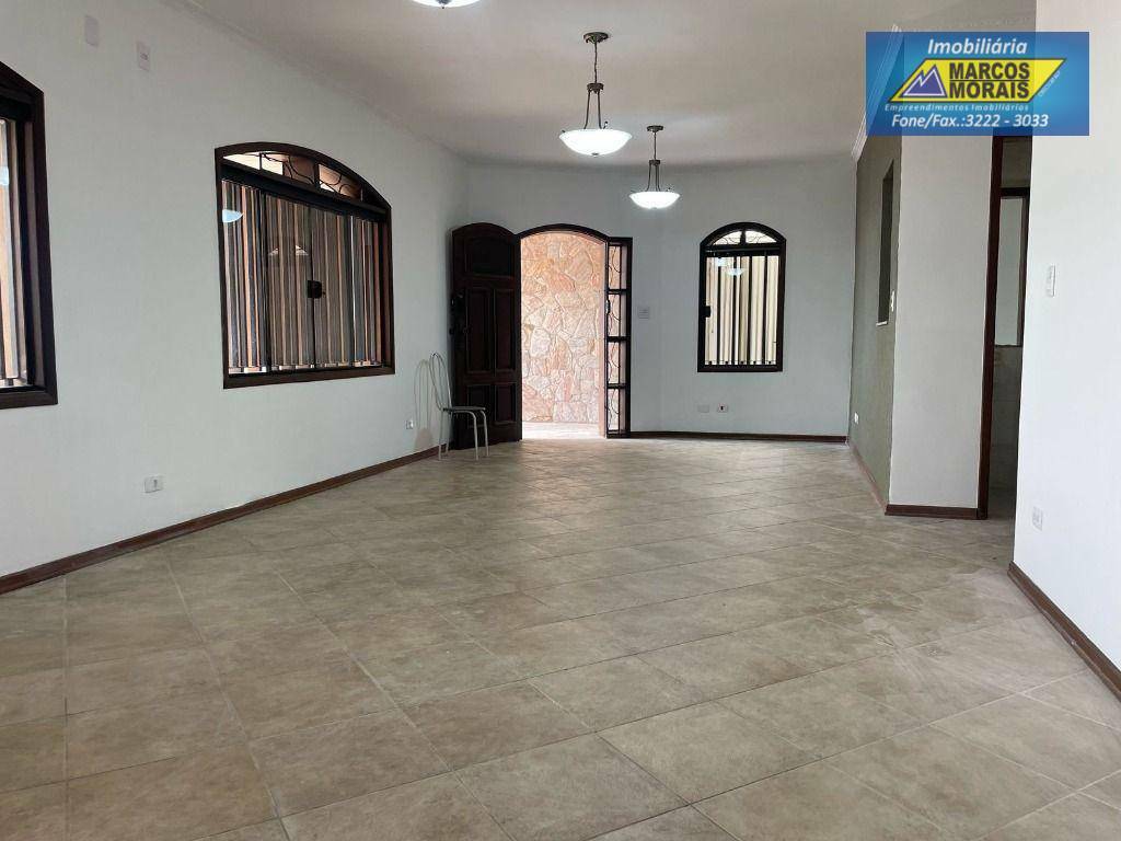 Casa à venda e aluguel com 4 quartos, 375m² - Foto 14