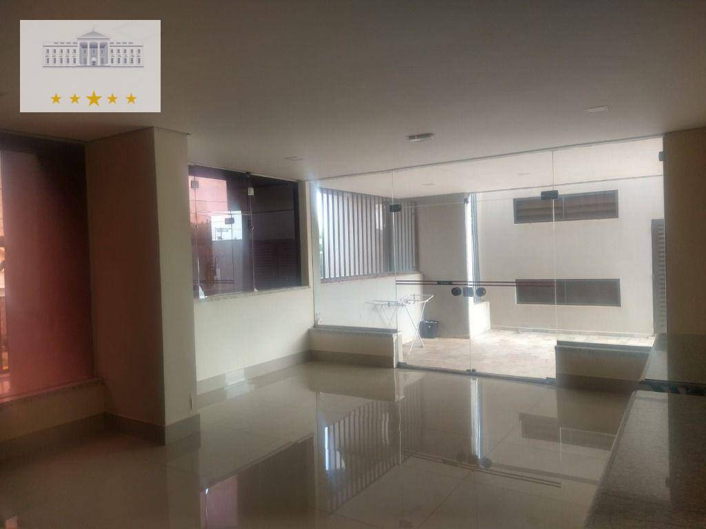 Apartamento à venda com 3 quartos, 161m² - Foto 3