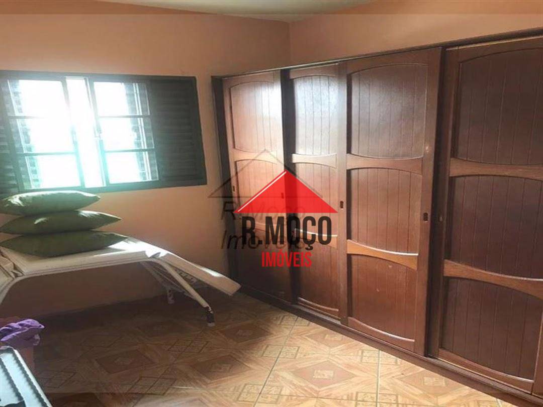 Casa à venda com 3 quartos, 156m² - Foto 18