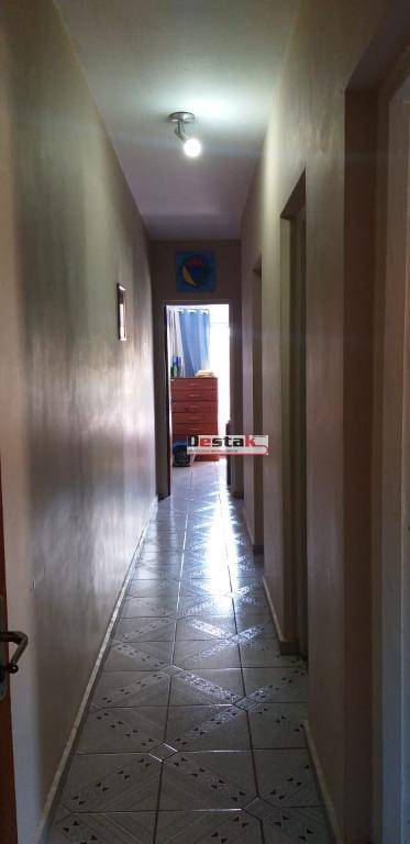 Apartamento à venda com 3 quartos, 64m² - Foto 3