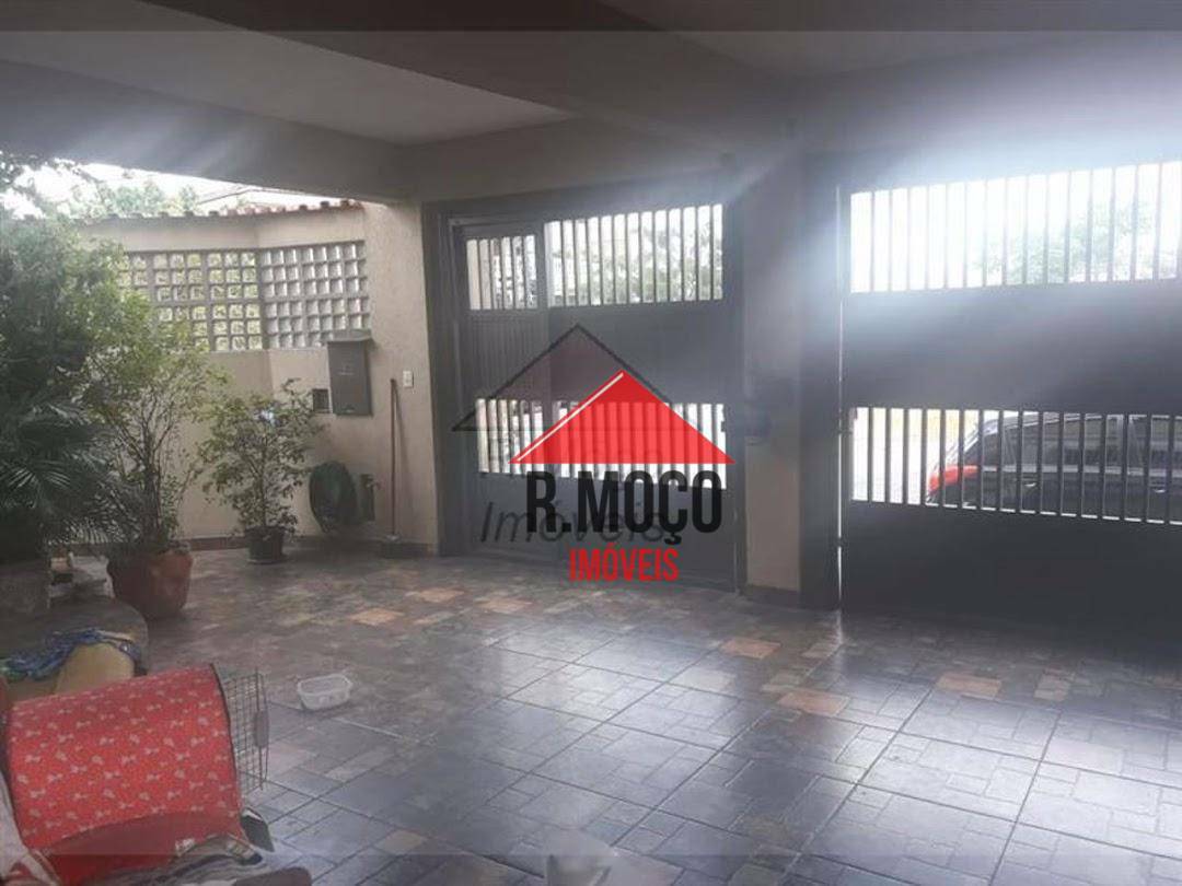 Sobrado à venda com 3 quartos, 120m² - Foto 1