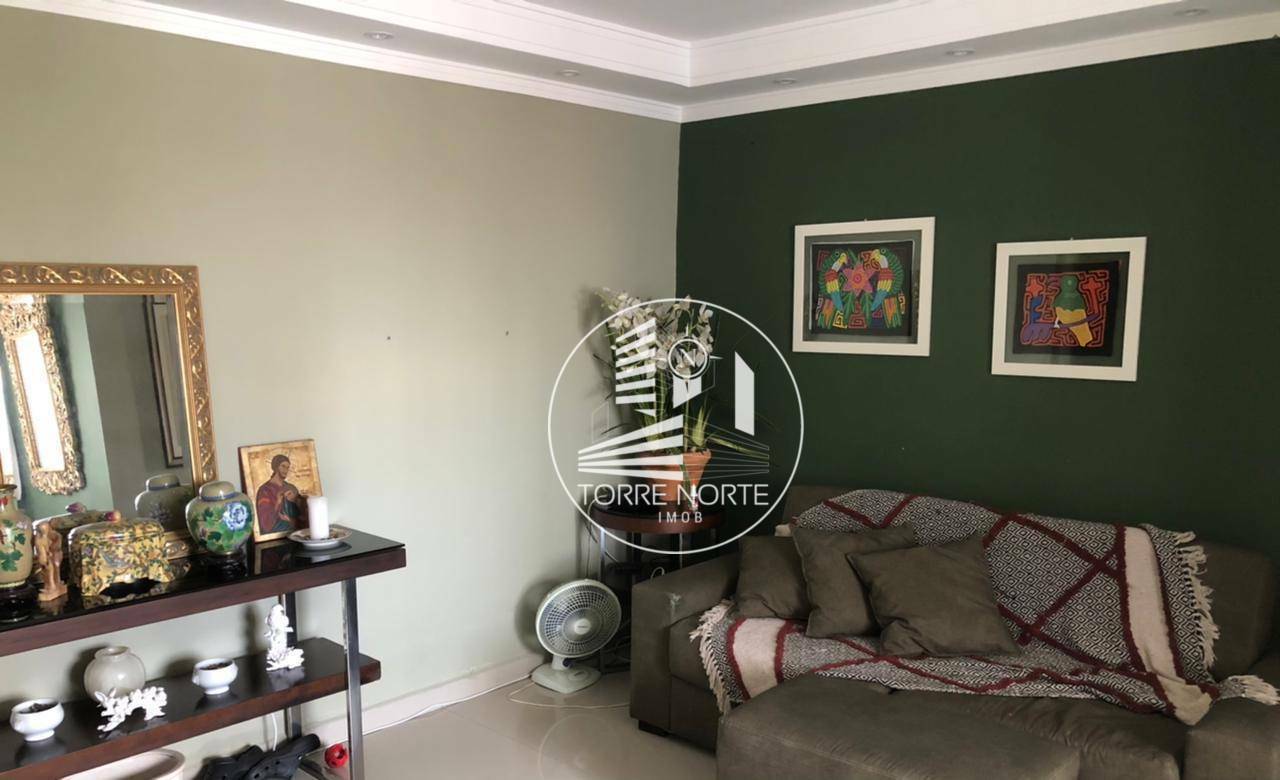 Apartamento à venda com 2 quartos, 61m² - Foto 1