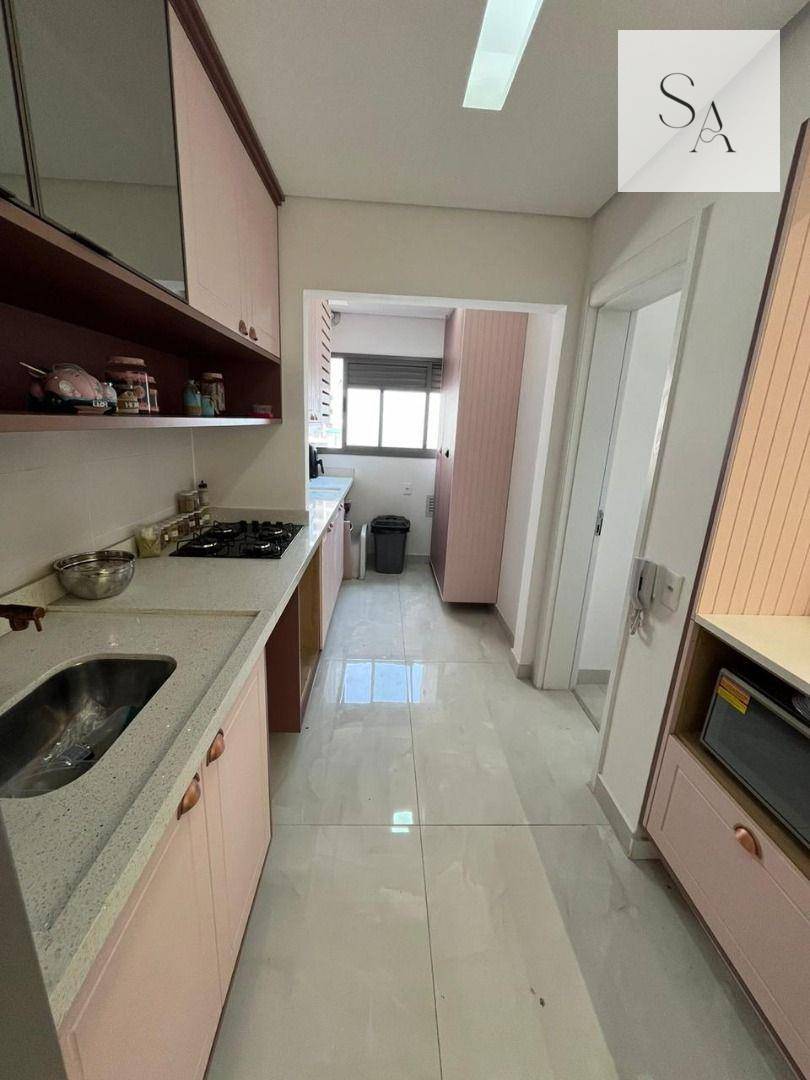 Apartamento à venda com 3 quartos, 121m² - Foto 18