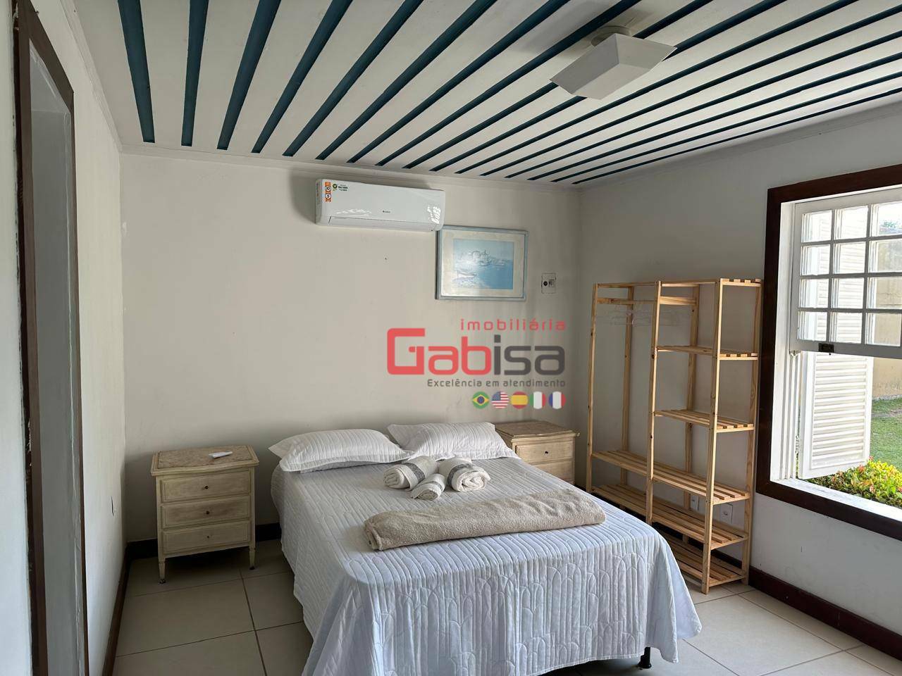 Casa para alugar com 4 quartos, 348m² - Foto 14