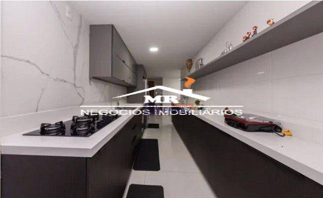 Apartamento à venda com 4 quartos, 182m² - Foto 19